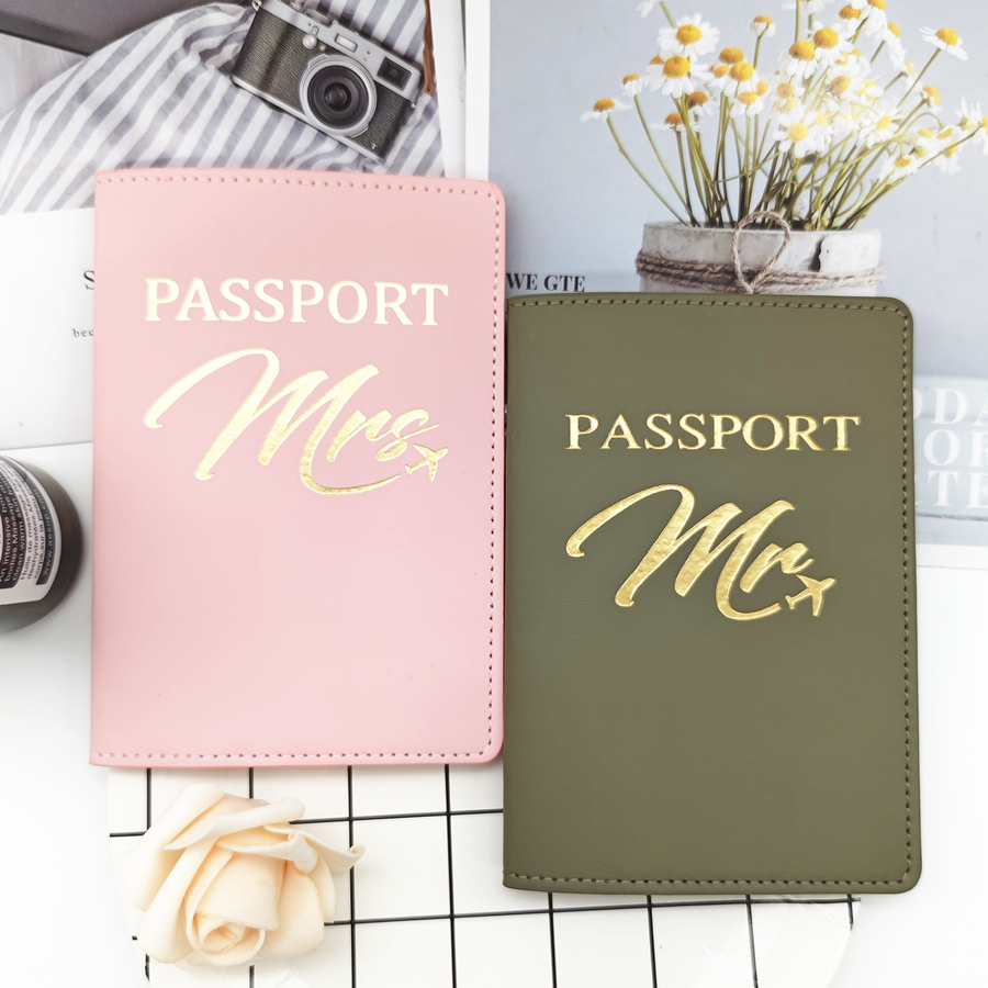 Leather Passport Cover - 2PCS a Set Mr/Mrs Lovers Couples
