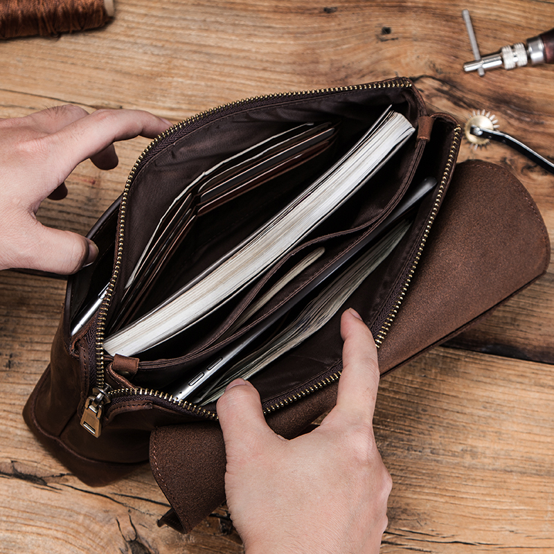 CONTACT'S Men Clutch Bags Larg - Leather Passport Cover บทวิจารณ์และราคา