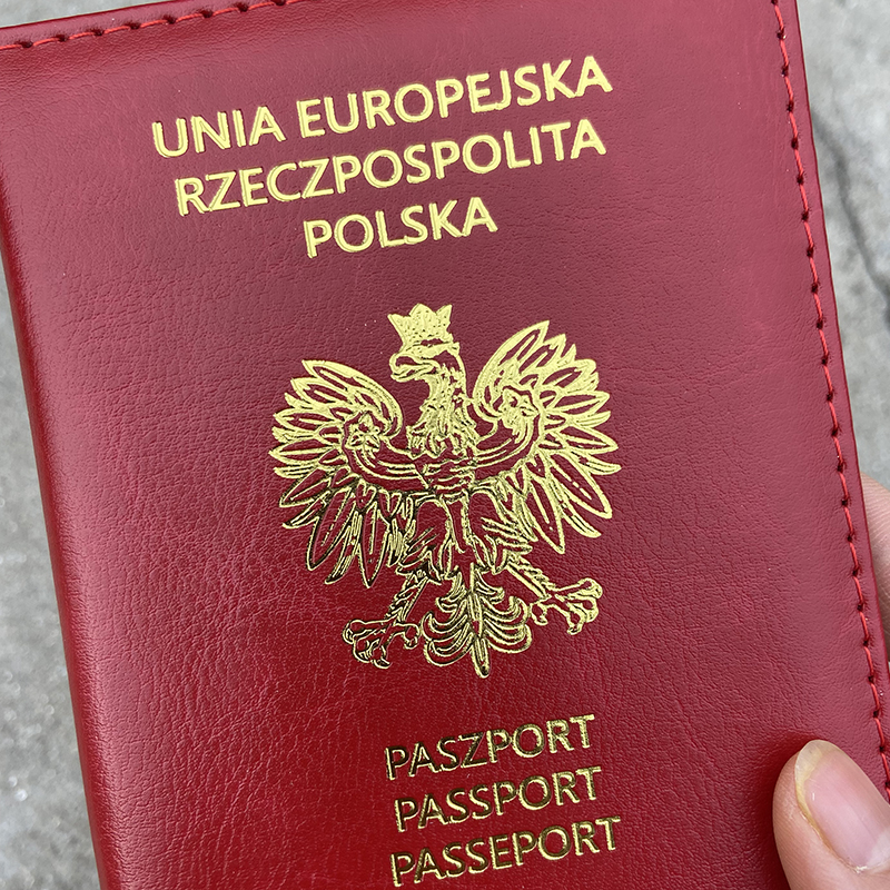 Unia Europejska Rzeczpospolita - Leather Passport Cover บทวิจารณ์และราคา